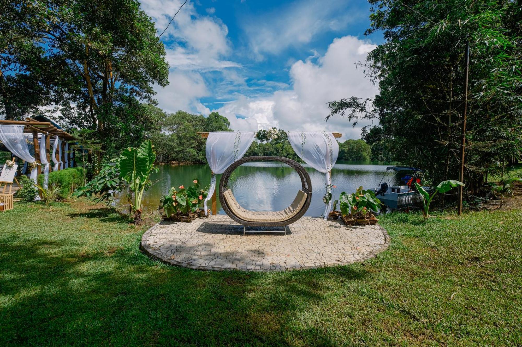 Almost Heaven Lake Resort By Cocotel Cavinti Exterior foto