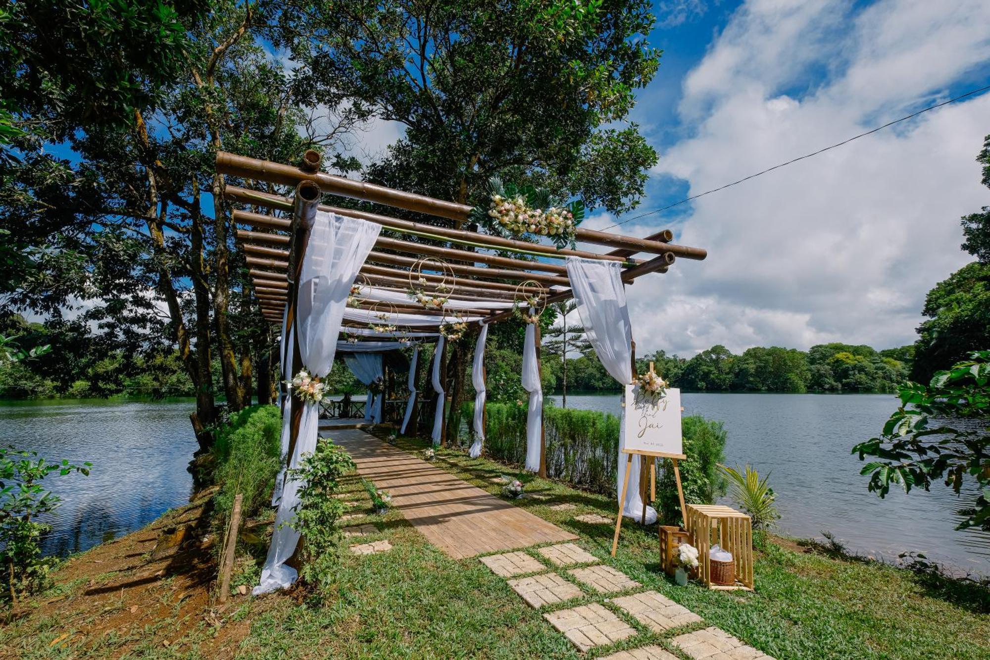 Almost Heaven Lake Resort By Cocotel Cavinti Exterior foto