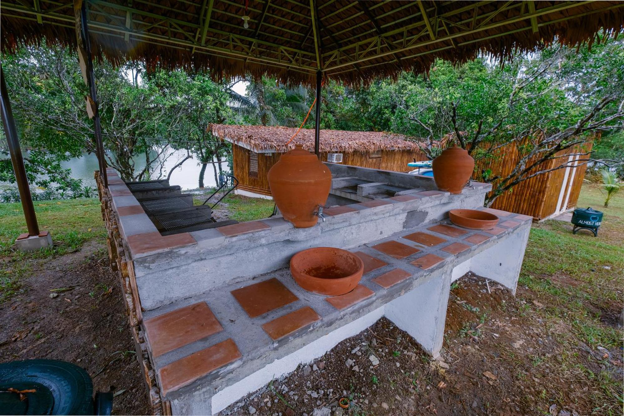 Almost Heaven Lake Resort By Cocotel Cavinti Exterior foto